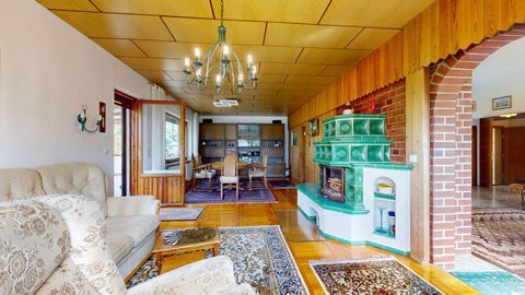 Wohnzimmer mit Kamin